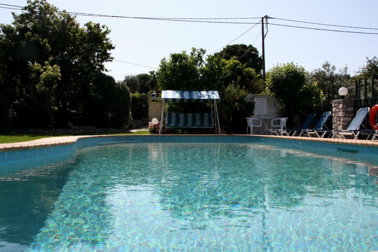 Veronica Kolios Exterior photo